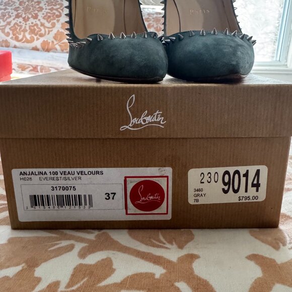 EUC Christian Louboutin Everest Silver Anjalina Spike Heels - Picture 12 of 13